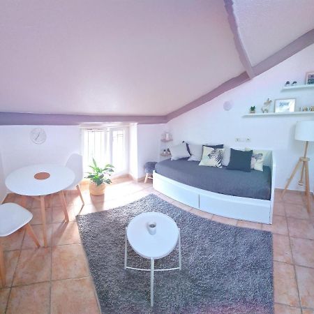 Nice : Studio idéalement placé en centre ville Appartamento Esterno foto